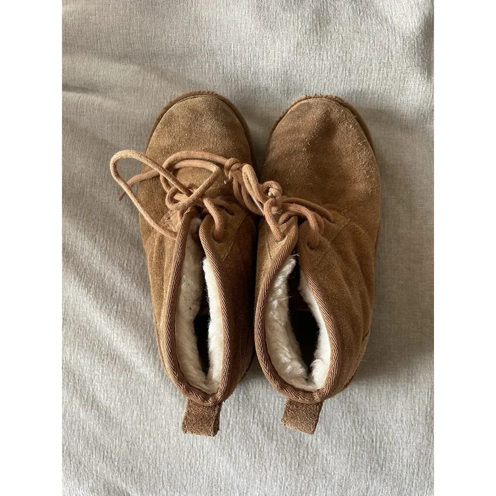 UGG Neumel II Short Chukkam Lace‎ Up Brown Boots Kids Size 3 UGG S/N 1017320K